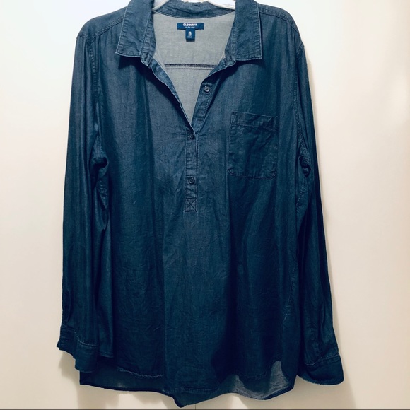 Old Navy Tops - Denim half button top - Old Navy XXL